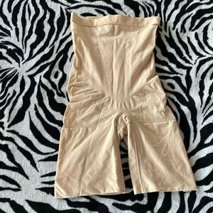 Spandex nude colored tummy control slimming high waisted shorts size large